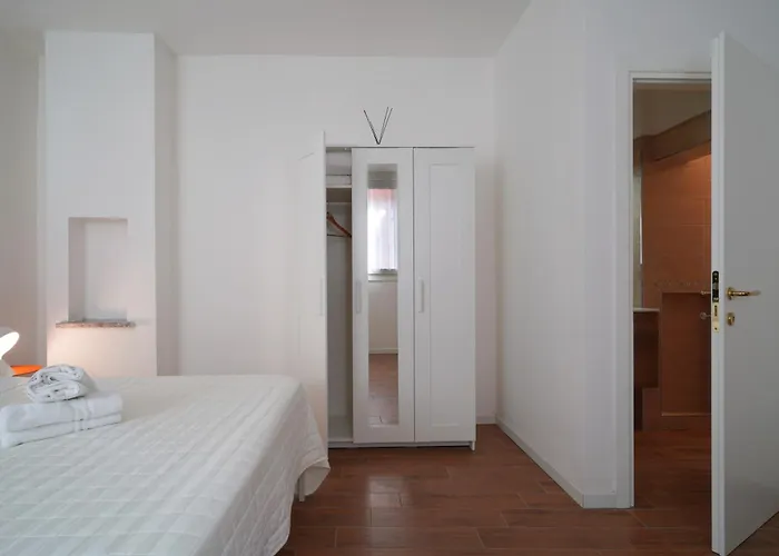 Apartment With Court Center Venice Historical Center